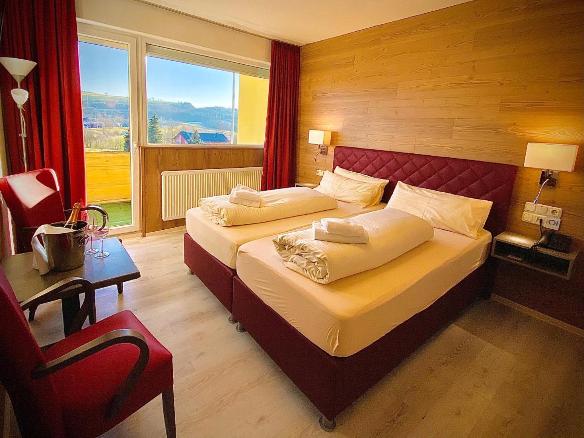 Meister Baer Hotel Frankenwald Berg  Экстерьер фото