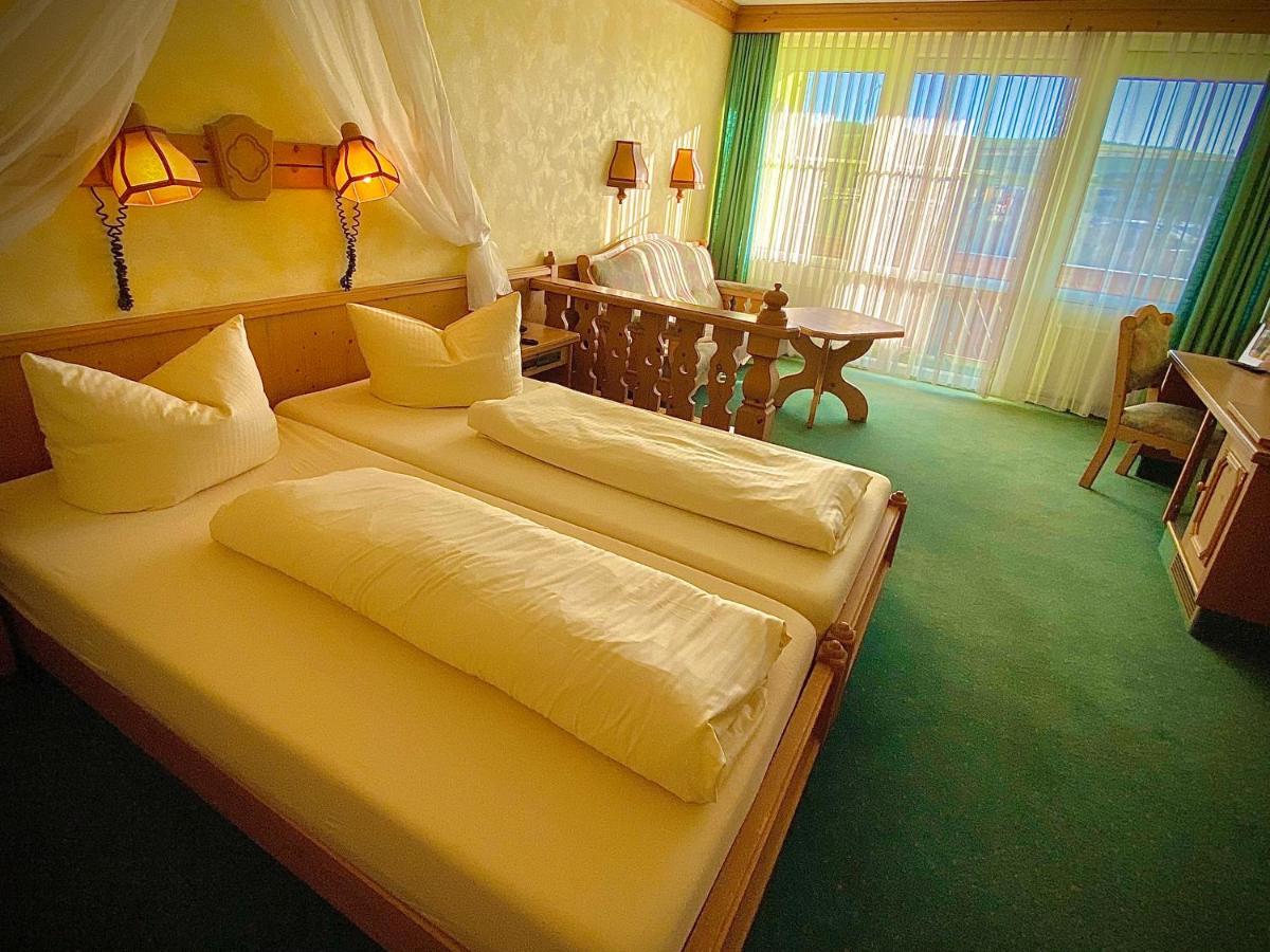 Meister Baer Hotel Frankenwald Berg  Экстерьер фото